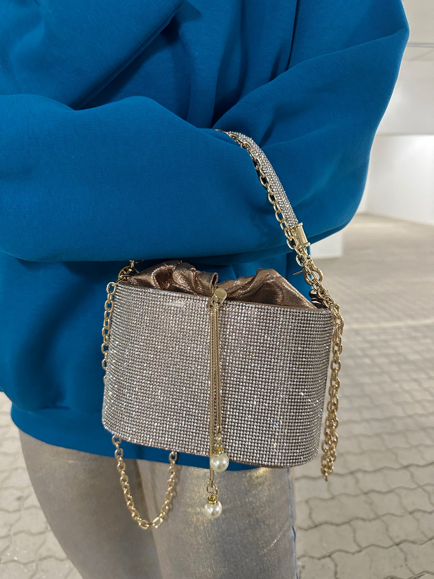 Carrie Crystal clutch